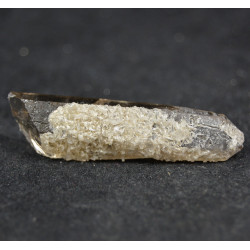 Bertrandite, quartz