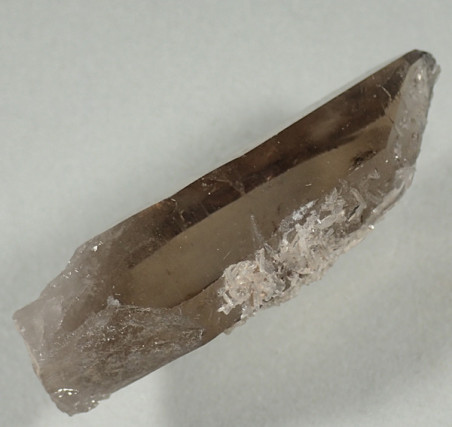 Quartz, bertrandite