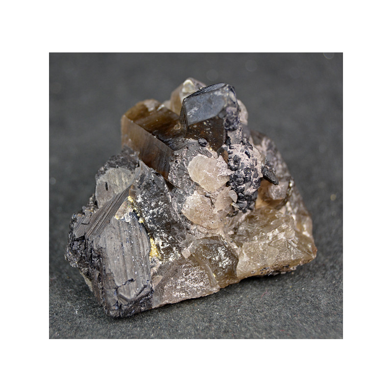 Wolframite, quartz