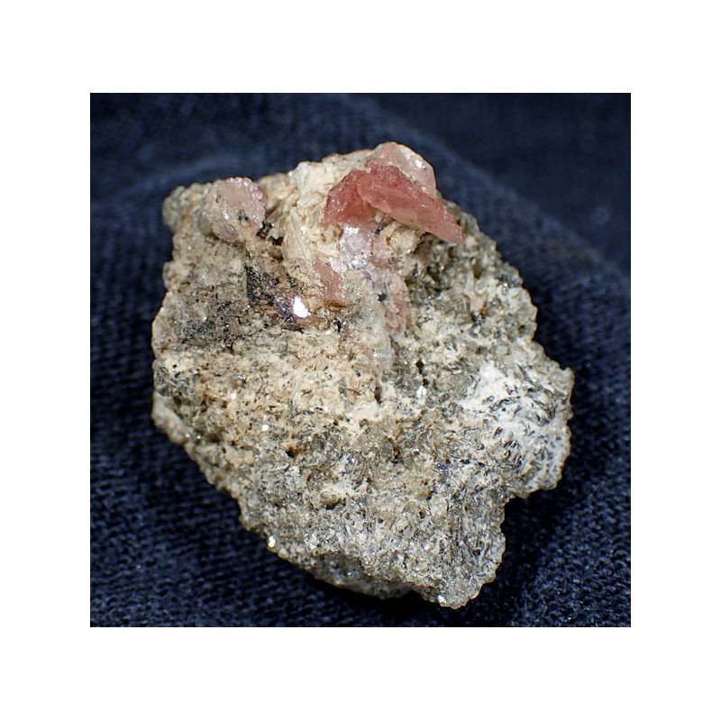 Rhodochrosite, bertrandite