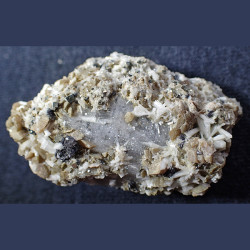 Bertrandite