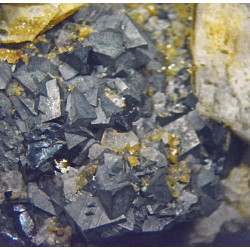 Arsenopyrite, sphalerite, siderite