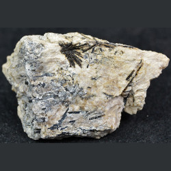 Umbozerite