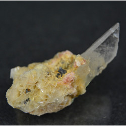 Bertrandite, quartz