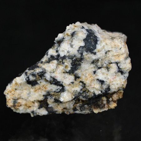 Ferri-pedrizite (sodic-ferripedrizite)