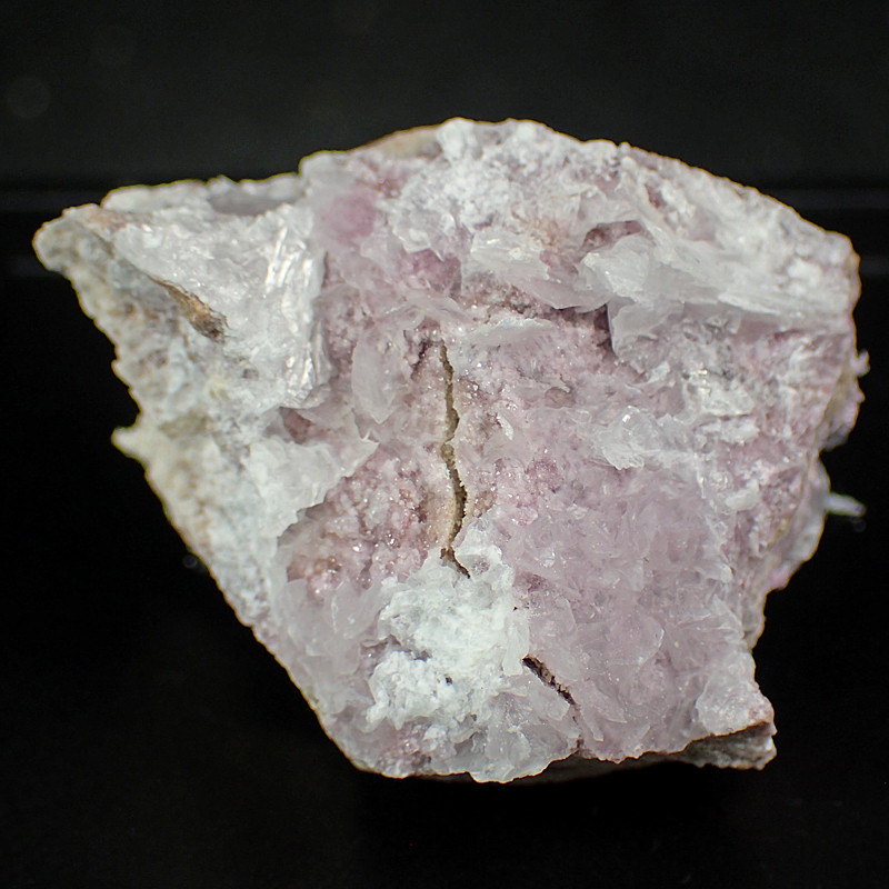 Portlandite, bentorite