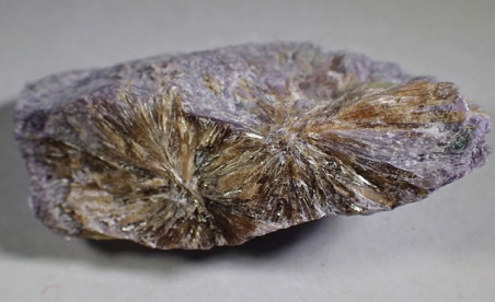 Tinaksite