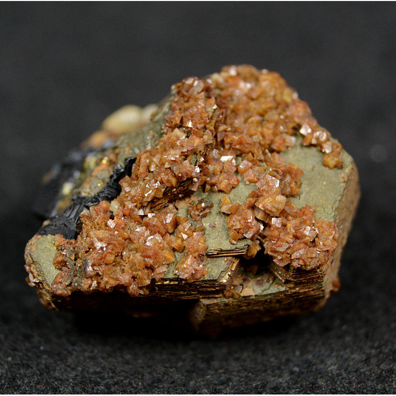 Siderite, pyrrhotite