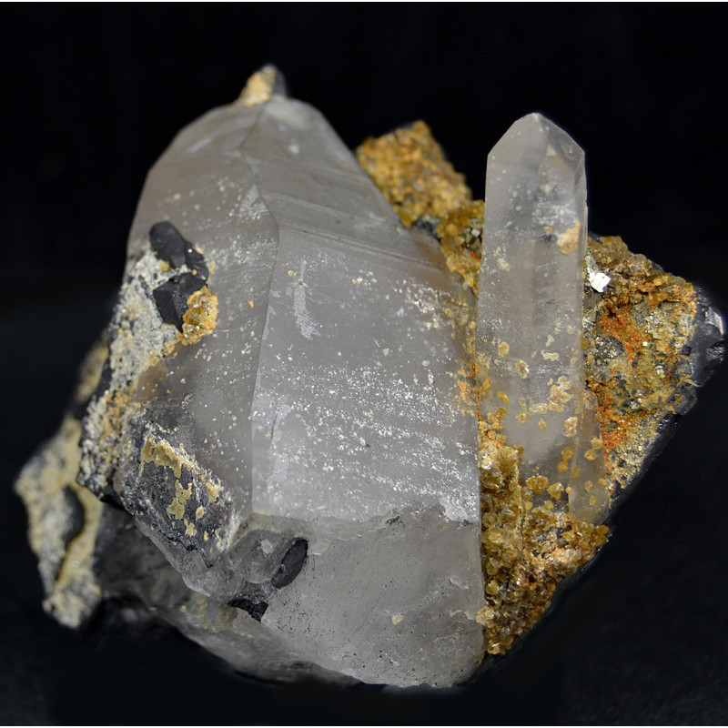 Wolframite, quartz