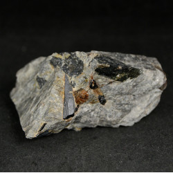 Zirconolite-3O, zircon