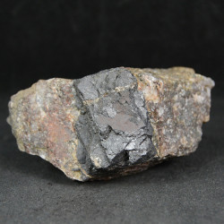 Ferberite, scheelite