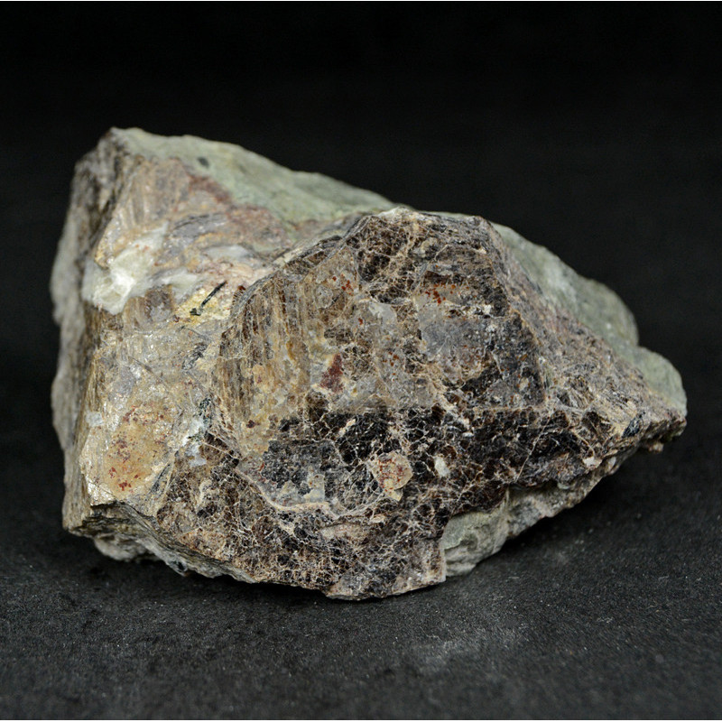 Lomonosovite, aegirine