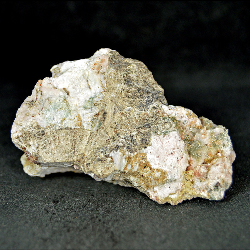 Zorite, lomonosovite