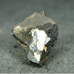 Steenstrupine-(Ce)