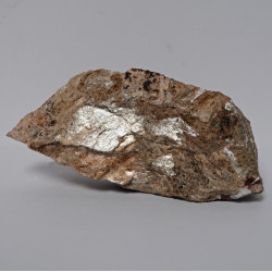 Lomonosovite